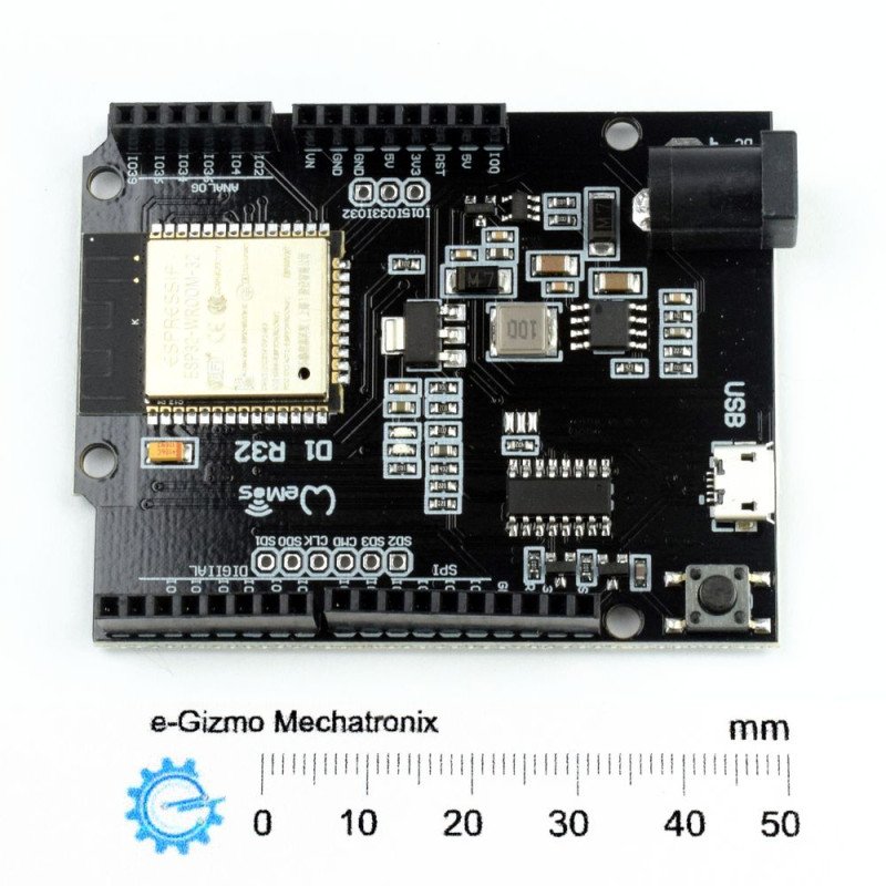Wemos ESP32 Development Board in Uno Style Module D1 R32