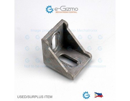 Corner Bracket for Aluminum Profile T V Slot 30 x 30 35x35x28 [USED]