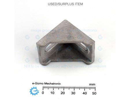 Corner Bracket for Aluminum Profile T V Slot 30 x 30 35x35x28 [USED]