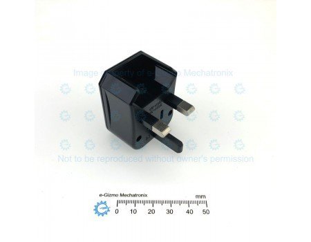 Three piece Travel Universal Plug Adapter with Case Three piece Travel Universal Plug Adapter with Case