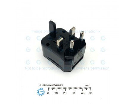 Three piece Travel Universal Plug Adapter with Case Three piece Travel Universal Plug Adapter with Case
