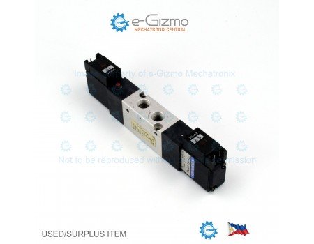 Koganei Solenoid Valve 3 Positions double solenoid 24V 183-4E2-13-PLL Koganei Solenoid Valve 3 Positions double solenoid 24V 183-4E2-13-PLL