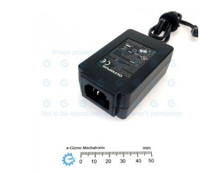 220VAC to 5VDC 2.5A High Quality AC/DC Adapter SA115B-05V