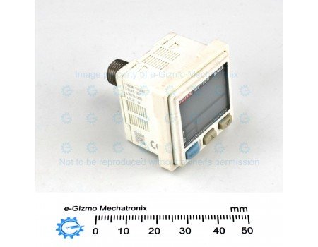 SunX Dual Display Digital Pressure Sensor DP-101 [USED]