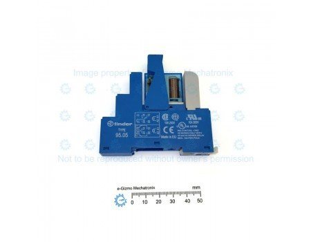 Finder 12V 10A DPDT with DIN Socket Finder 12V 10A DPDT with DIN Socket