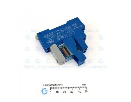 Finder 12V 10A DPDT with DIN Socket Finder 12V 10A DPDT with DIN Socket