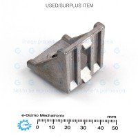 Corner Bracket for Aluminum Profile T V Slot 30 x 30 35x35x28 [USED]